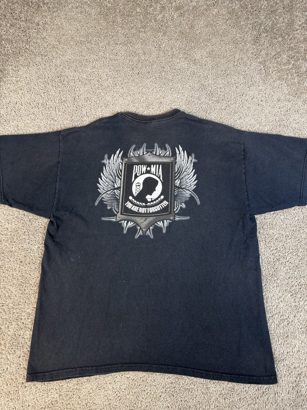 Gildan Shirt Mens XL Black POW MIA You Are Not Forgotten Graphic Cotton